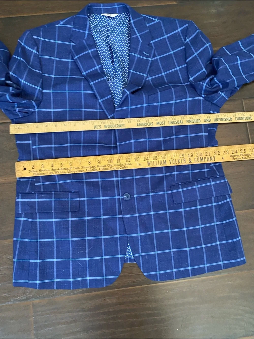 Sunday joe long sleeve two button check pattern coat men’s size 46R